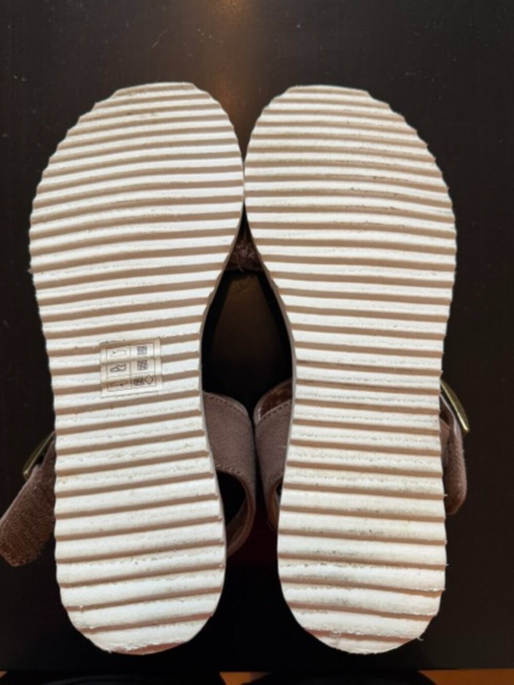 BOBS MEMORY FOAM SANDALS (skechers) - Picture 2 of 4
